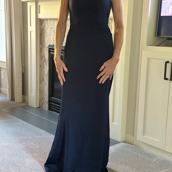 Elegant Midnight Blue Wedding guest or Bridesmaid dress! NEW! - Picture 3 of 10